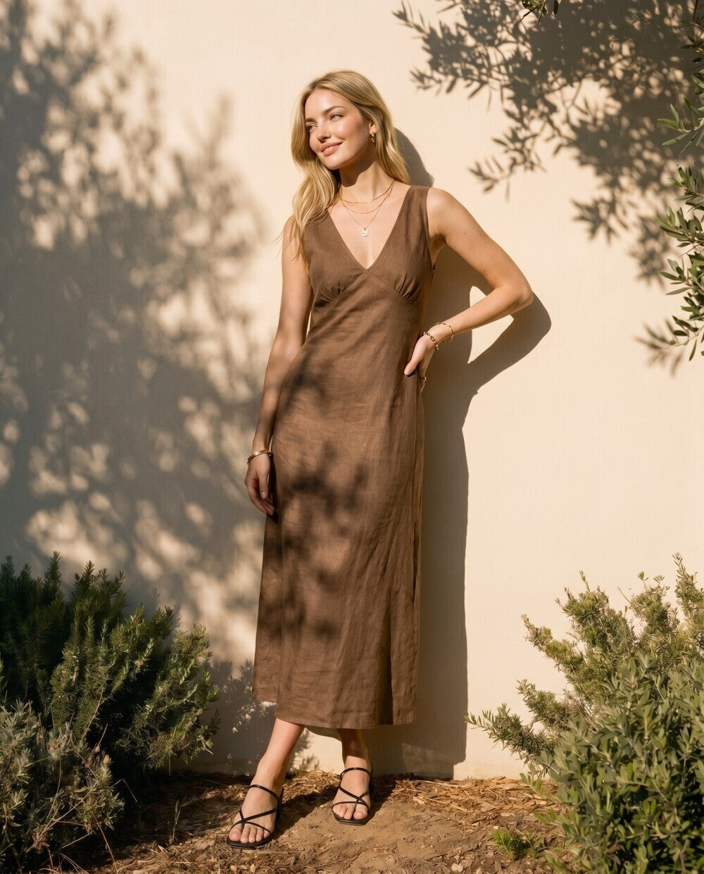 Elara Linen Maxi Dress